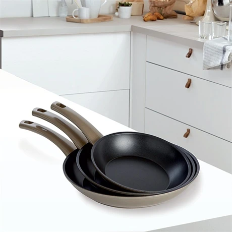 Lot De 3 Poêles Antiadhérentes Prestige 20, 24 Et 28 Cm 4 Lot De 3 Poêles Antiadhérentes Prestige 20, 24 Et 28 Cm – Image 2