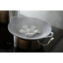 Couvercle Anti-débordement Silicone Gris 26 Cm -Le Creusec Boutique 150007 2 1 Couvercle anti debordement silicone gris 26 cm Dotz