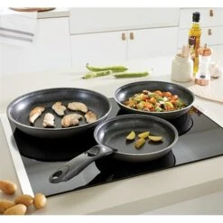 Batterie Poêles Anti-adhérentes Effet Pierre Manche Amovible Et 2 éponges Végétales -Le Creusec Boutique 209048 3 3 Batterie poeles anti adherentes Effet Pierre manche amovible et 2 eponges vegetales Mathon