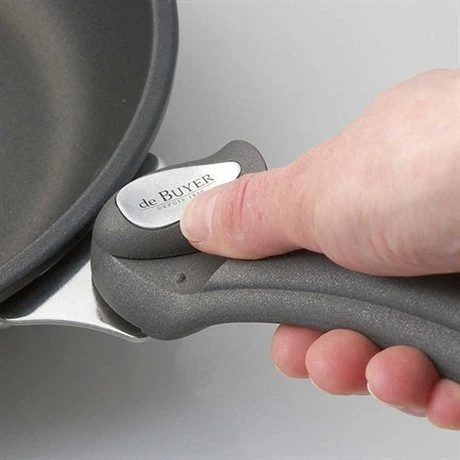 De Buyer Lot Sauteuse Paysanne Mineral B 24 Cm Et Manche Amovible Noir 5 De Buyer Lot Sauteuse Paysanne Mineral B 24 Cm Et Manche Amovible Noir – Image 3