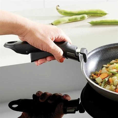 Manche Amovible Clipsable Pour Poêles Effet Pierre Et Délice 4 Manche Amovible Clipsable Pour Poêles Effet Pierre Et Délice – Image 2